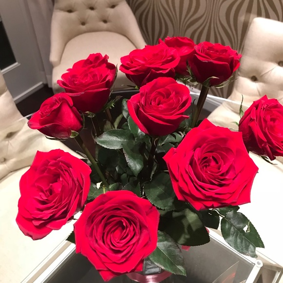 Meet your Posher, Nataly - Picture 1 of 1